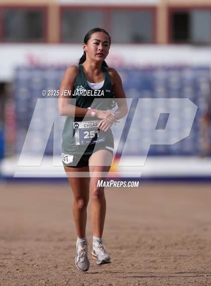 Thumbnail 3 in CHSAA 2A Cross Country Final photogallery.