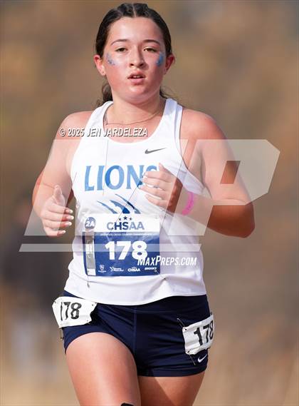 Thumbnail 3 in CHSAA 2A Cross Country Final photogallery.