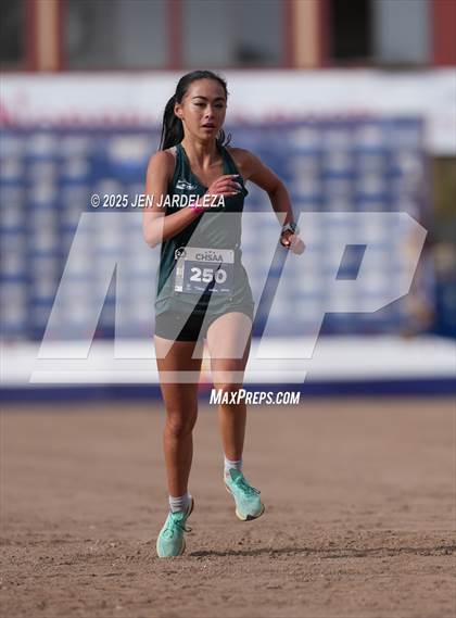 Thumbnail 3 in CHSAA 2A Cross Country Final photogallery.