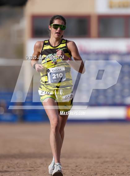 Thumbnail 1 in CHSAA 2A Cross Country Final photogallery.
