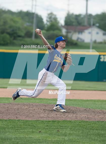 Thumbnail 1 in Franklin vs Greenville (PIAA D10 3A Qtr Final) photogallery.