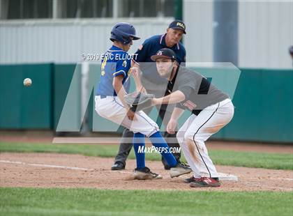 Thumbnail 1 in Franklin vs Greenville (PIAA D10 3A Qtr Final) photogallery.