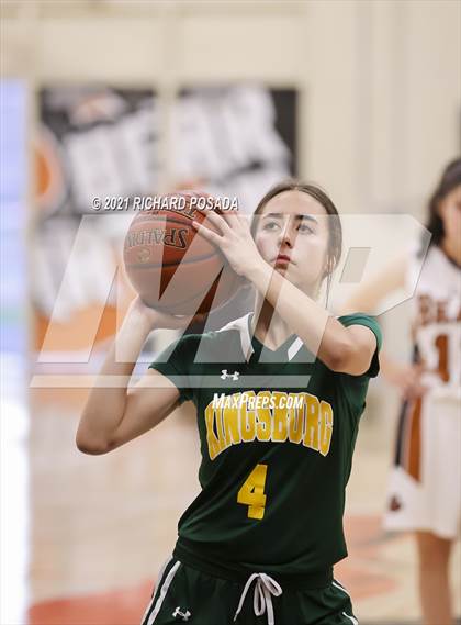 Thumbnail 1 in Kingsburg @ Selma photogallery.