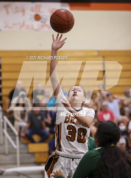 Thumbnail 1 in Kingsburg @ Selma photogallery.