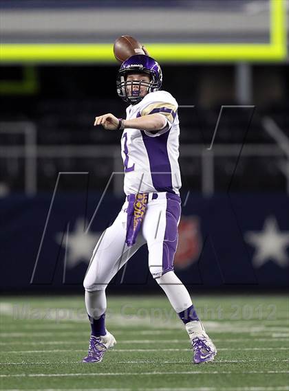 Thumbnail 1 in Timber Creek vs. Arlington (UIL 5A Division 2 Bi-District Playoff) photogallery.