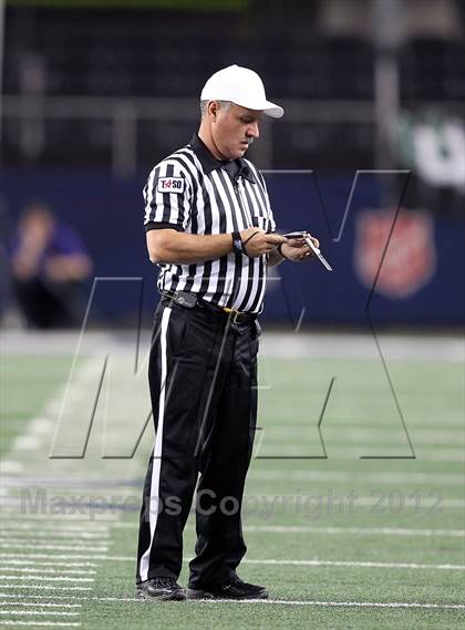 Thumbnail 3 in Timber Creek vs. Arlington (UIL 5A Division 2 Bi-District Playoff) photogallery.