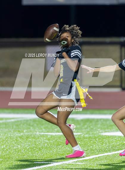 Thumbnail 3 in Lakeside vs. Evans photogallery.