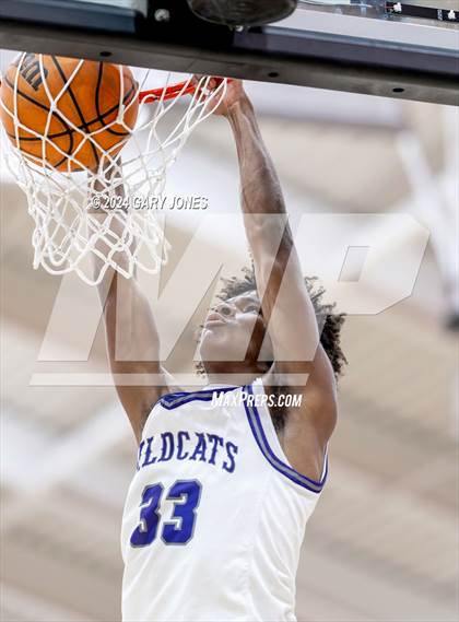 Thumbnail 1 in Whitney @ Franklin (Foundation Game) photogallery.