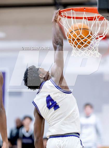 Thumbnail 2 in Whitney @ Franklin (Foundation Game) photogallery.