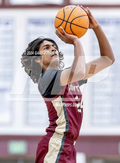 Thumbnail 1 in Whitney @ Franklin (Foundation Game) photogallery.