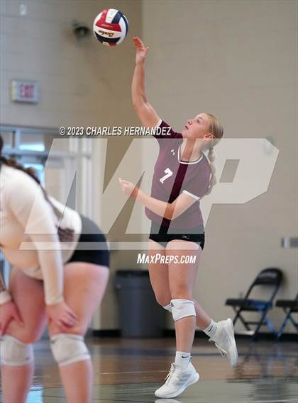 Thumbnail 1 in Magnolia @ College Station (B Teams) photogallery.