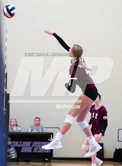 Thumbnail 2 in FR: Magnolia @ College Station (B Teams) photogallery.