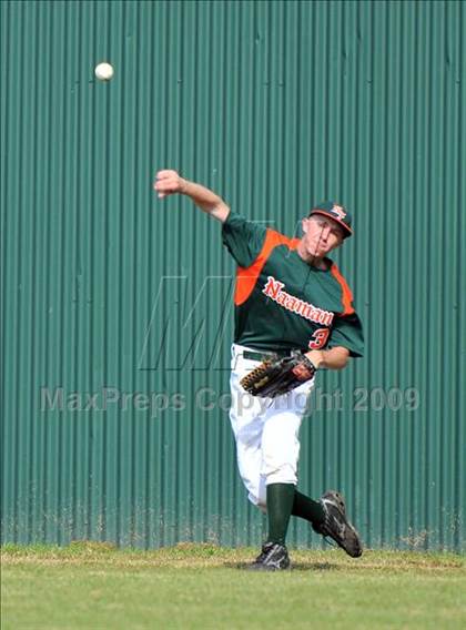Thumbnail 2 in Naaman Forest vs McKinney North (Carrollton Diamond Classic) photogallery.