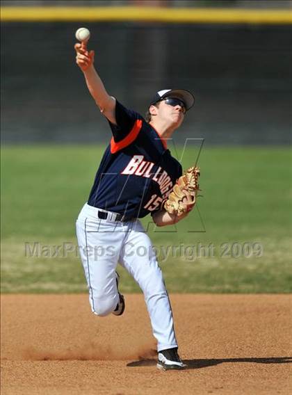 Thumbnail 2 in Naaman Forest vs McKinney North (Carrollton Diamond Classic) photogallery.