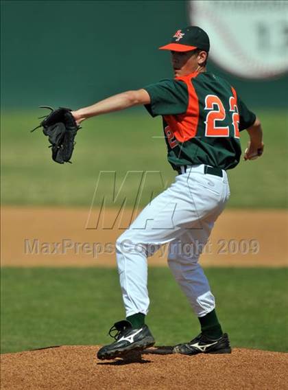 Thumbnail 2 in Naaman Forest vs McKinney North (Carrollton Diamond Classic) photogallery.