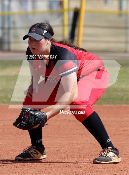 Thumbnail 1 in Xavier College Prep vs. Sunrise Mountain photogallery.