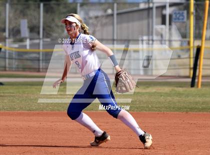 Thumbnail 3 in Xavier College Prep vs. Sunrise Mountain photogallery.