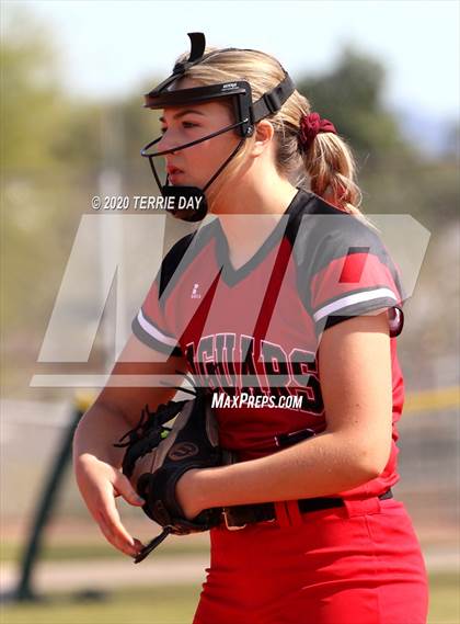 Thumbnail 3 in Xavier College Prep vs. Sunrise Mountain photogallery.