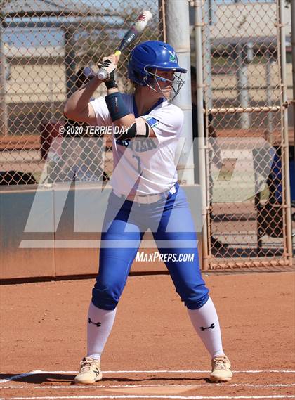 Thumbnail 2 in Xavier College Prep vs. Sunrise Mountain photogallery.