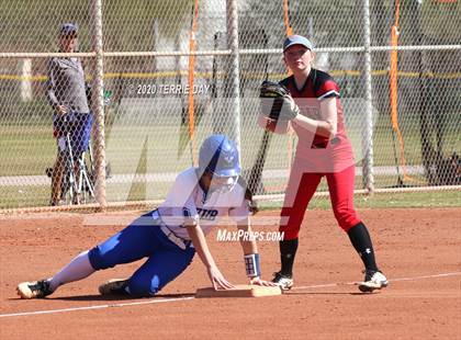 Thumbnail 2 in Xavier College Prep vs. Sunrise Mountain photogallery.