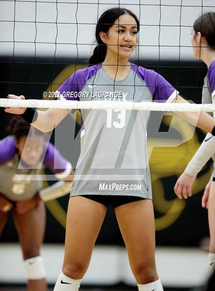 Thumbnail 2 in Timber Creek vs Fossil Ridge photogallery.