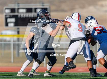 Thumbnail 3 in Corner Canyon vs. East (UHSAA 6A Semifinal) photogallery.