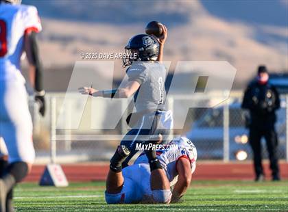 Thumbnail 3 in Corner Canyon vs. East (UHSAA 6A Semifinal) photogallery.