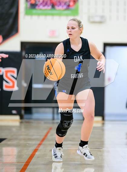 Thumbnail 1 in Oak Grove @ North Davidson photogallery.