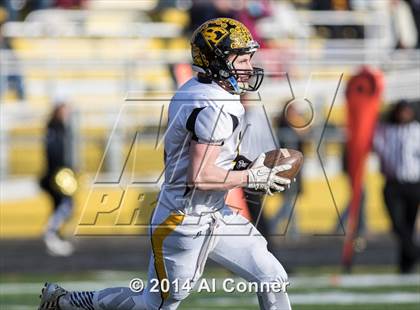 Thumbnail 3 in South Carroll @ Douglass (MPSSAA Seminfinal) photogallery.