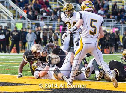 Thumbnail 3 in South Carroll @ Douglass (MPSSAA Seminfinal) photogallery.