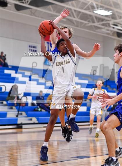 Thumbnail 1 in Nimitz vs Katy Taylor photogallery.