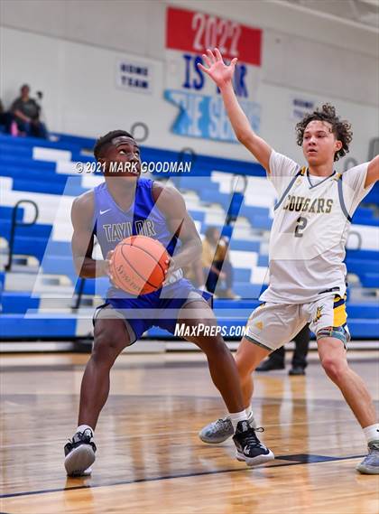 Thumbnail 1 in Nimitz vs Katy Taylor photogallery.