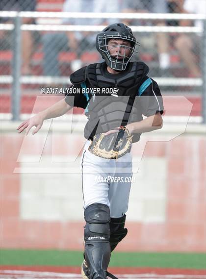 Thumbnail 2 in Aliso Niguel vs. Notre Dame (Boras Classic) photogallery.