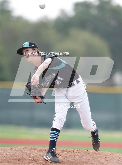 Thumbnail 2 in Aliso Niguel vs. Notre Dame (Boras Classic) photogallery.
