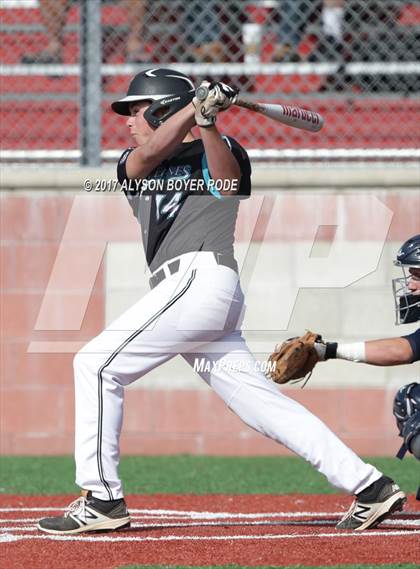 Thumbnail 2 in Aliso Niguel vs. Notre Dame (Boras Classic) photogallery.