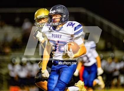 Thumbnail 3 in Perry @ Basha photogallery.