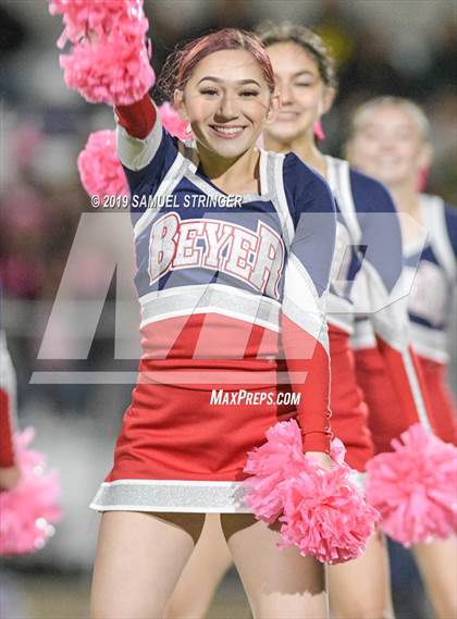 Thumbnail 3 in Beyer @ Davis photogallery.