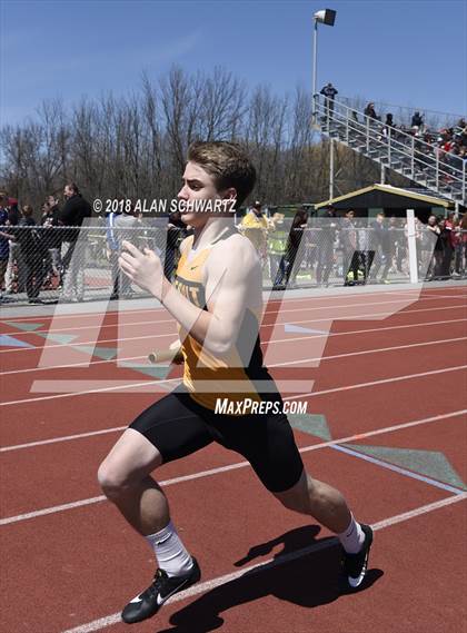 Thumbnail 2 in Rush-Henrietta Relays photogallery.