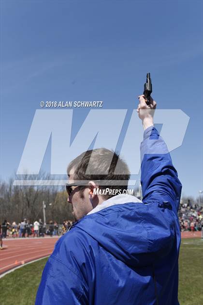 Thumbnail 3 in Rush-Henrietta Relays photogallery.