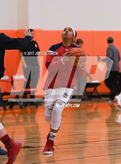 Thumbnail 3 in Cornerstone Christian vs Burbank (SAISD Invitational) photogallery.