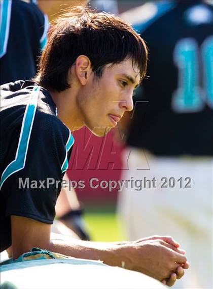 Thumbnail 2 in Pasadena Memorial vs Fort Bend Dulles (UIL 5A Region 3 Area Playoff) photogallery.