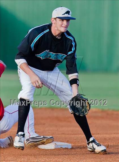 Thumbnail 3 in Pasadena Memorial vs Fort Bend Dulles (UIL 5A Region 3 Area Playoff) photogallery.