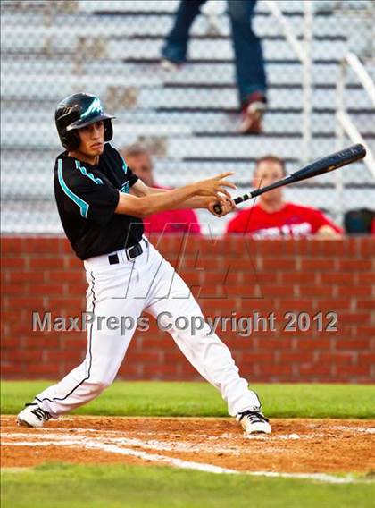 Thumbnail 2 in Pasadena Memorial vs Fort Bend Dulles (UIL 5A Region 3 Area Playoff) photogallery.