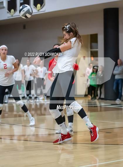 Thumbnail 2 in Cathedral Catholic vs. Torrey Pines (CIF San Diego Section Open Finals) photogallery.