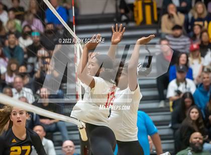 Thumbnail 1 in Cathedral Catholic vs. Torrey Pines (CIF San Diego Section Open Finals) photogallery.