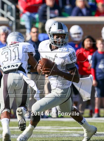 Thumbnail 2 in Martin vs. Allen (UIL 6A Regional Playoff) photogallery.