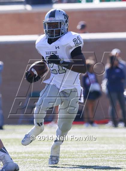 Thumbnail 3 in Martin vs. Allen (UIL 6A Regional Playoff) photogallery.