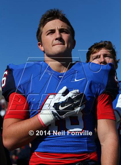 Thumbnail 1 in Martin vs. Allen (UIL 6A Regional Playoff) photogallery.