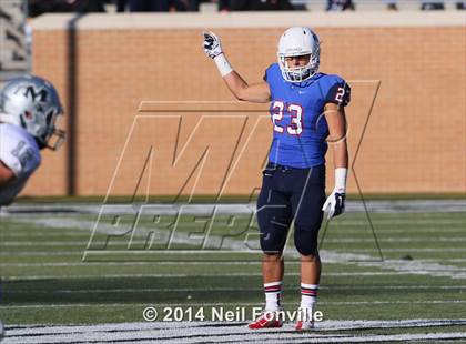 Thumbnail 2 in Martin vs. Allen (UIL 6A Regional Playoff) photogallery.