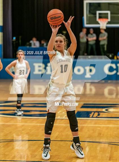 Thumbnail 3 in Lebanon vs Indianapolis Bishop Chatard (IHSAA 3A Sectional Playoff) photogallery.